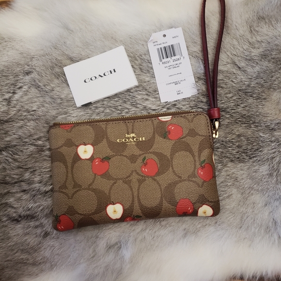 Coach Corner Zip Wristlet Apple Print - Picture 4 of 7